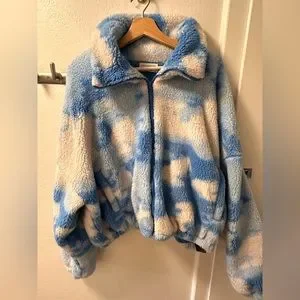 Urban Outfitters Sky Cloud Sherpa Fleece Jacket Blue White